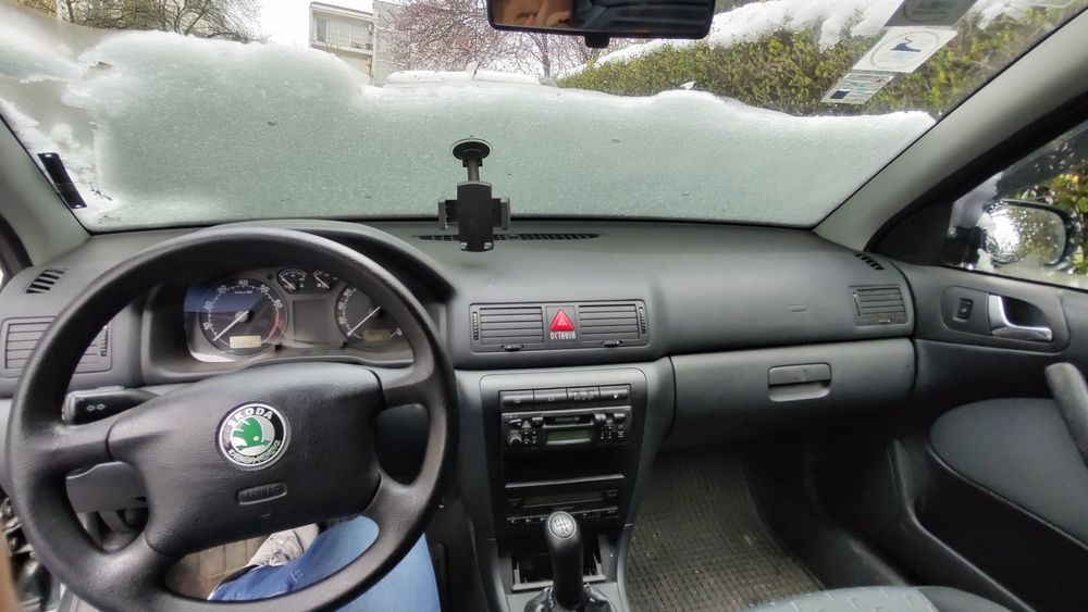 Inchirieri auto pentru nevoi personale/rent a car