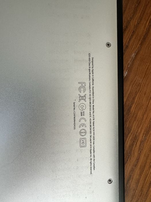 Продам Apple Macbook pro