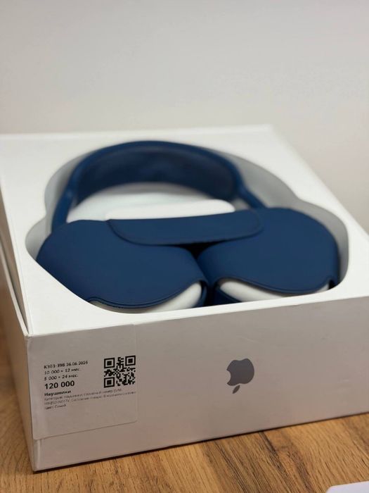 AirPods Max 1 версия