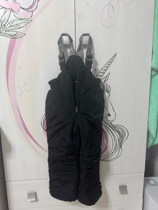 Зимняя куртка с полукомбинезоном