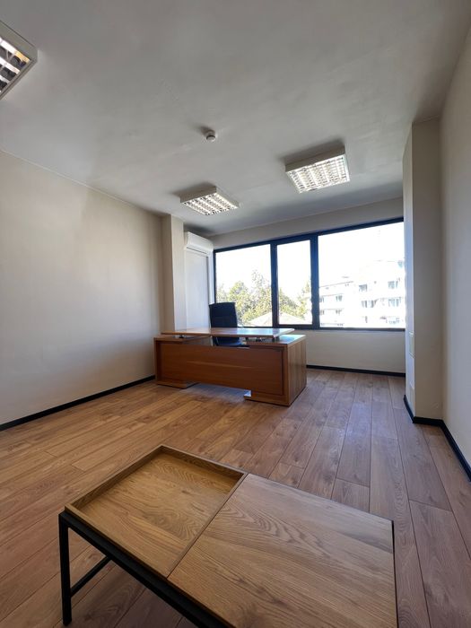 Дава се под наем Офис в Казанлък - 30 кв.м за 163.2 € - Снимка #2