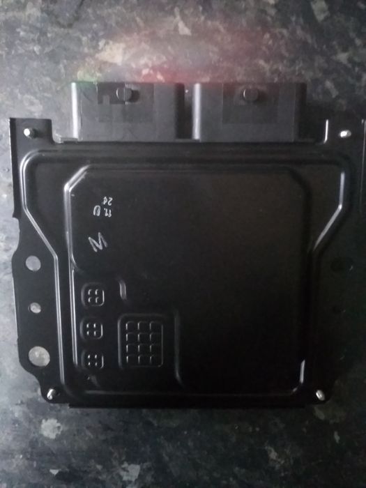 ЭБУ компьютер двигателя FAW v80 t80