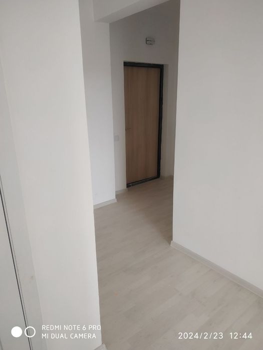 Новостройка 2 хонали  уй сотилади