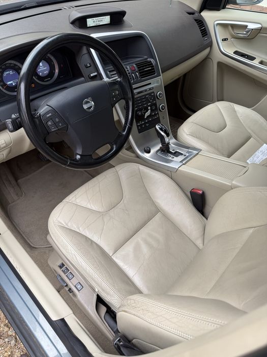 Volvo XC60 awd automat