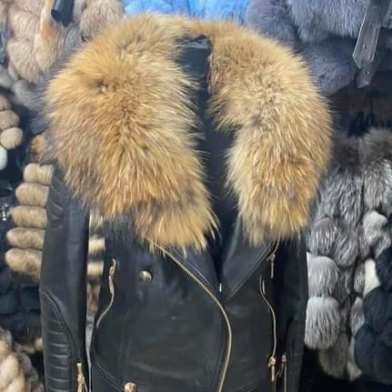 Geaca piele naturala cu blana naturala