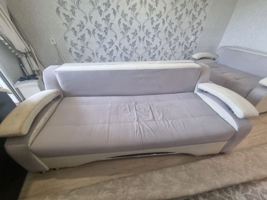 Срочно Продается диван