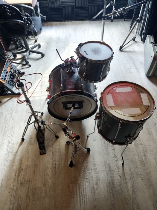 TAMA Rockstar комплект барабани