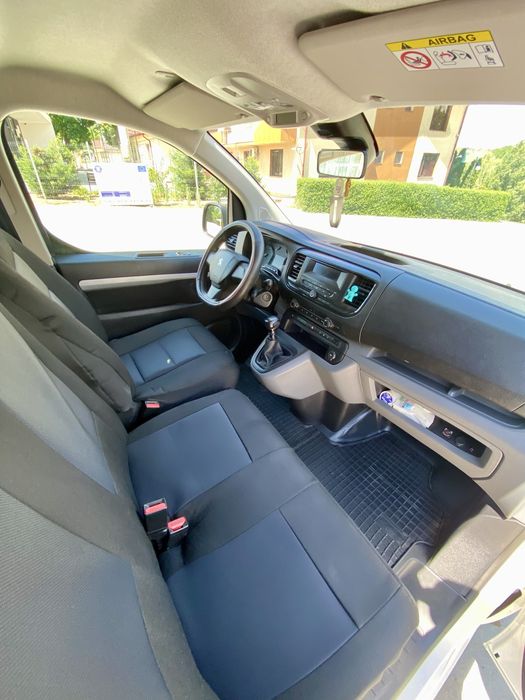 Peugeot Expert 6 locuri