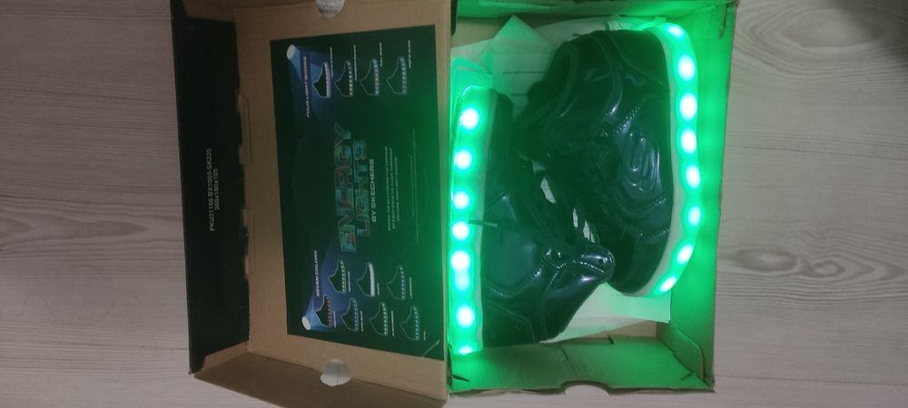 Adidasi / Pantofi sport copii Skechers Energy Light încarc usb