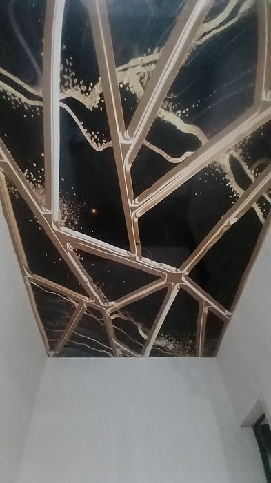 Натяжные потолки