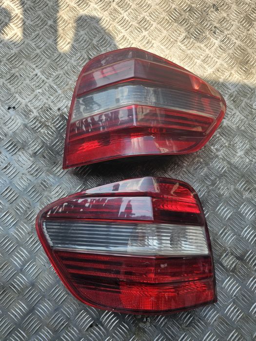 Stopuri Stop stanga dreapta Mercedes ML 2007