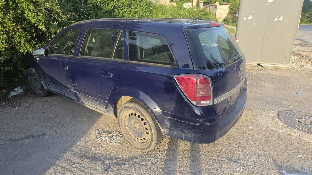 Зафира 1,9 дизел На части