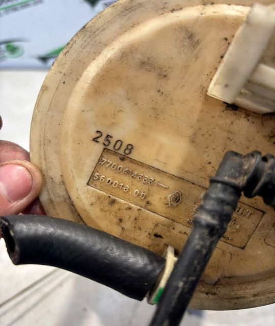 Pompa benzina in rezervor 7700414333 Renault Laguna prima generatie (