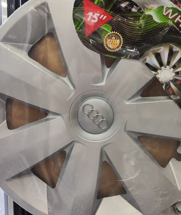 Автомобильные колпаки