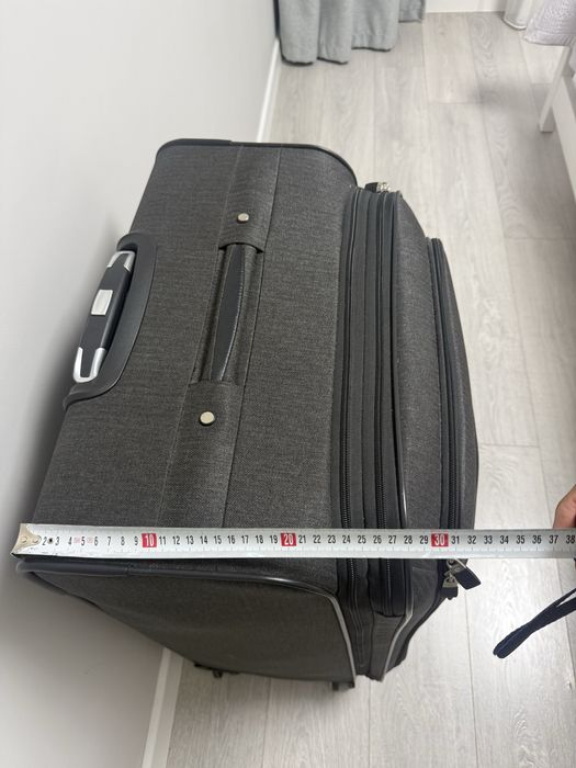 Чемодан Samsonite XL