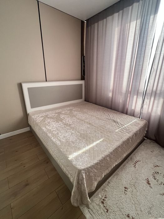 Кровать Двуспальная кровать