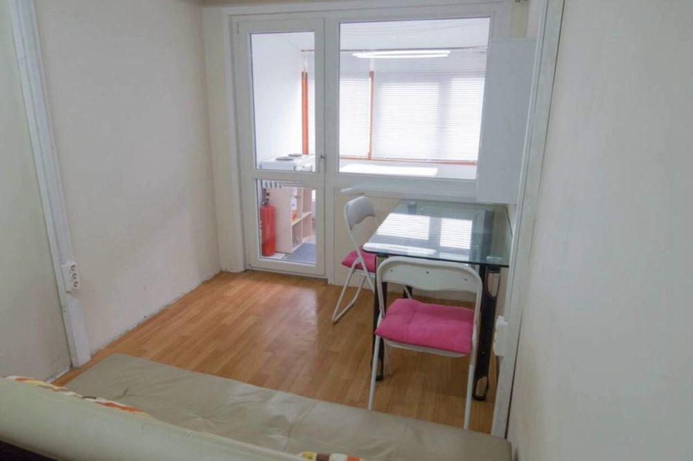 Продава се Двустаен апартамент в Бургас, Възраждане - 27 кв.м за 1727 €/кв.м - Снимка #1