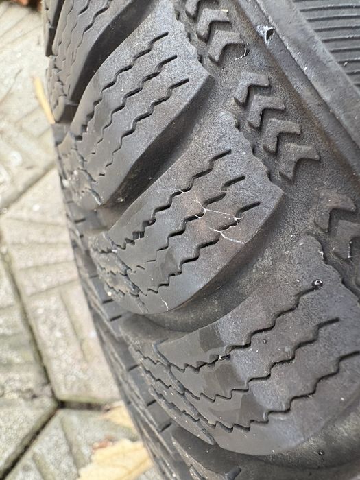 Anvelope iarna 185/60/R15  M+S