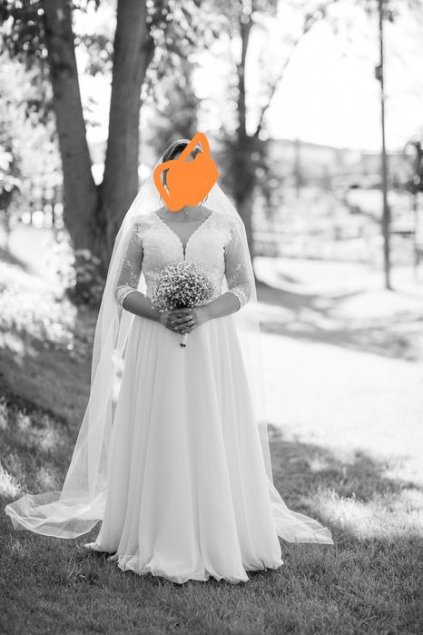 Vând rochie de mireasă