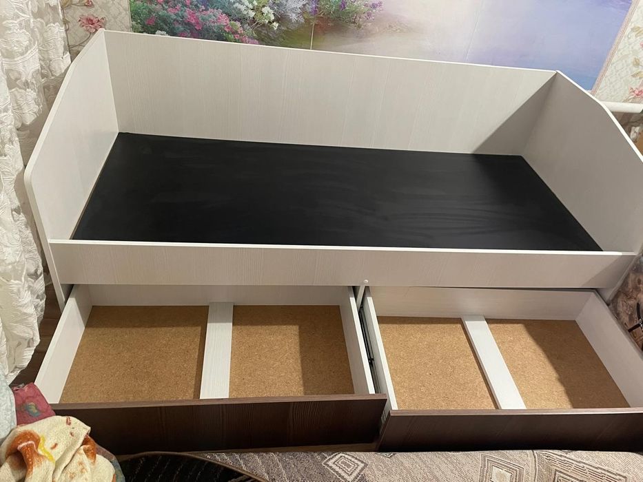 Мебель кровать  подростковая