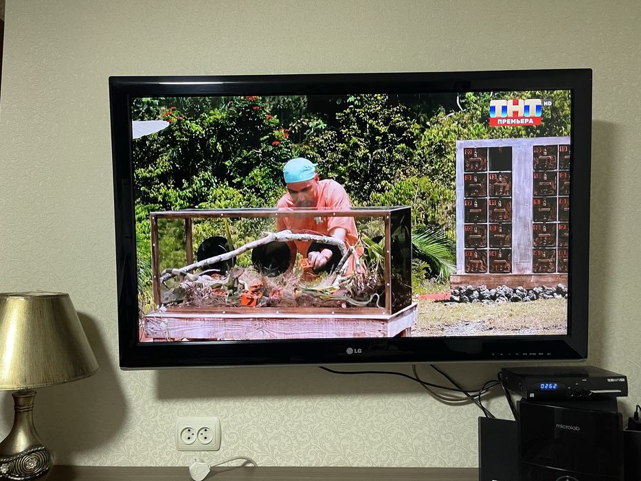 Телевизор LG 117 диагональ 46 дюймов