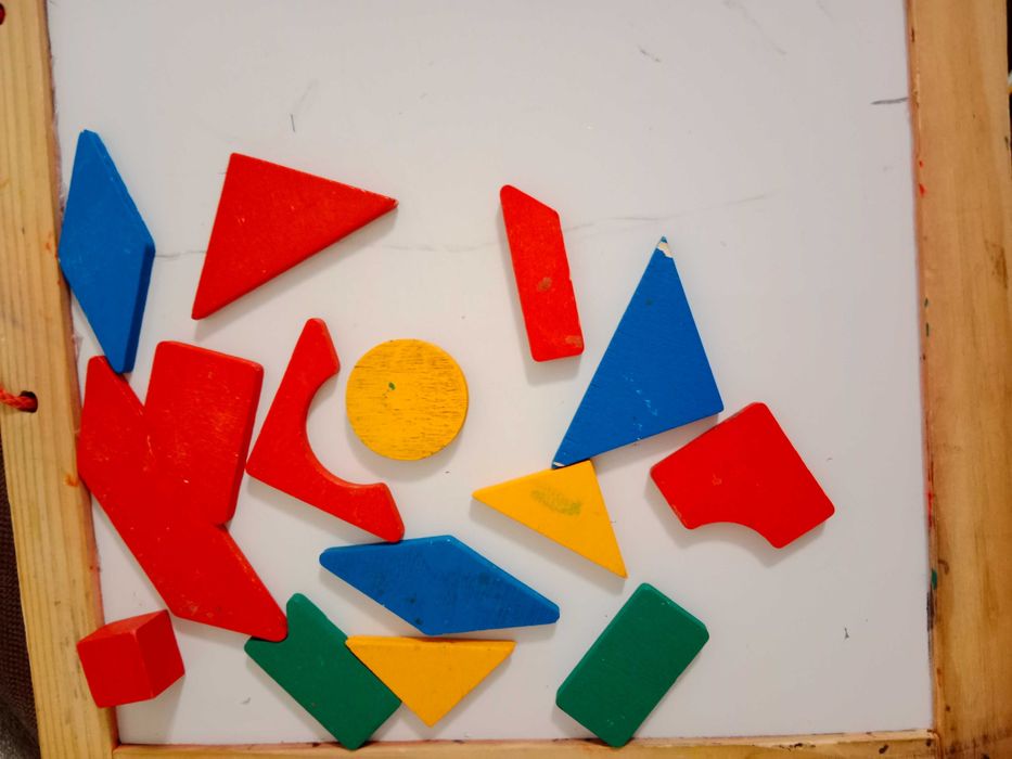 обучающие игрушки материалы