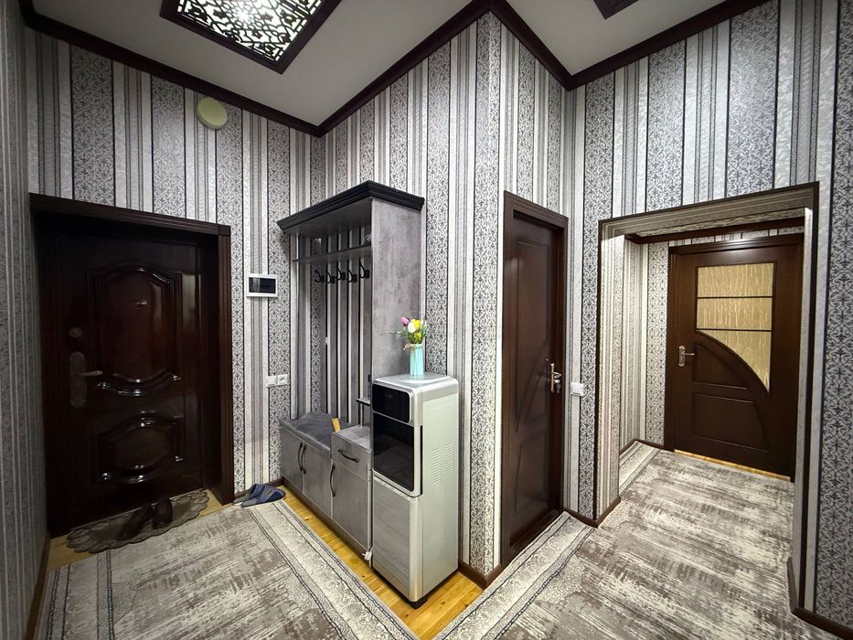 2 xonali 5 qavatli g’ishtli dom 1-qavatidan kvartira sotiladi  #434a