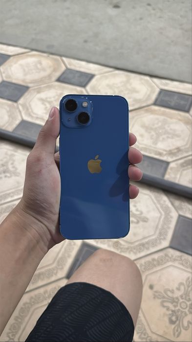 IPhone 13 blue colour