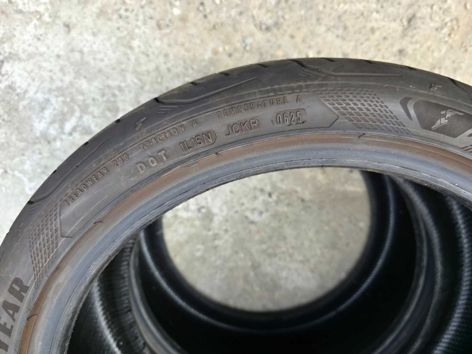 2 Anvelope de VARA - 225/40/18 92Y XL - GoodYear Eagle F1 Super Sport - CA NOI - DOT 2025 !