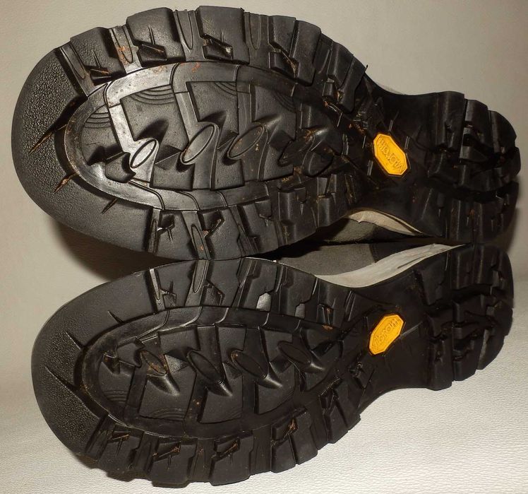 Bocanci ghete MEINDL GoreTEX, Vibram (39) REDUCERE !