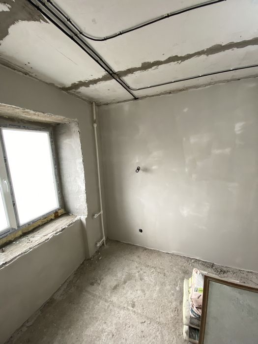 Ремонт шкурка шпаклевка  стен