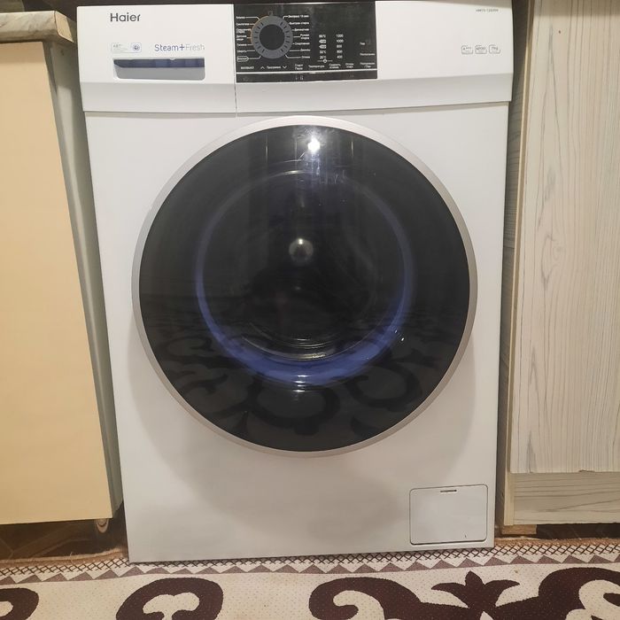 Срочно продоёться машинка Haier