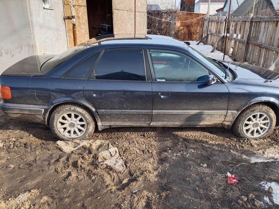 Продам Ауди 100 с4