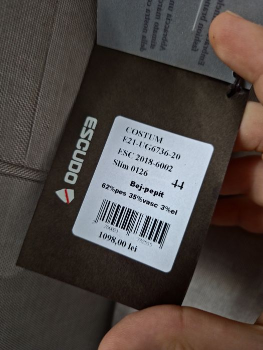 Costum bărbați ESCUDO NOU cu etichetă + Cravată - Mărimea 44 Slim Fit (Bej-pepit)