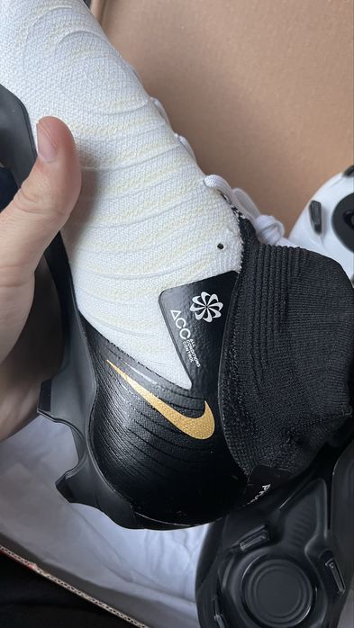 Бутонки Nike Phantom Luna