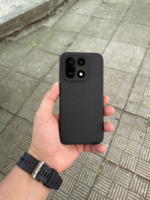 Продавам Oneplus 15 512gb