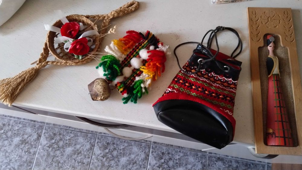 Битови сувенири разни