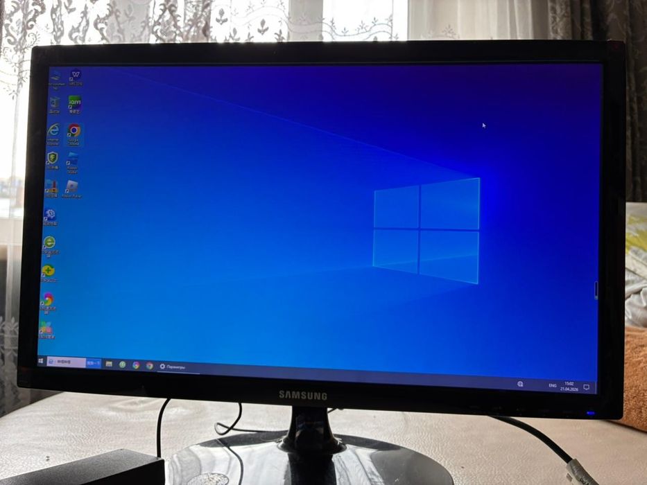 Монитор от samsung