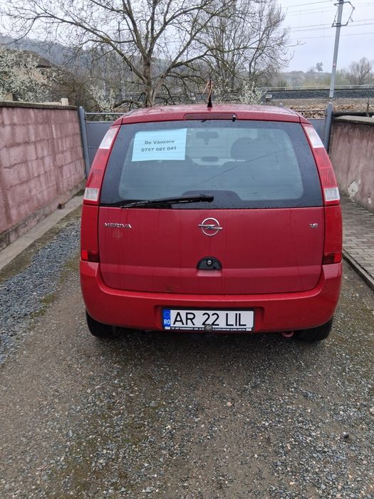 Vând opel meriva