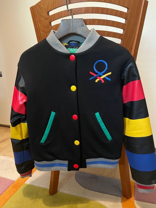 Детско пролетно яке Benetton, размер XL, 150 см