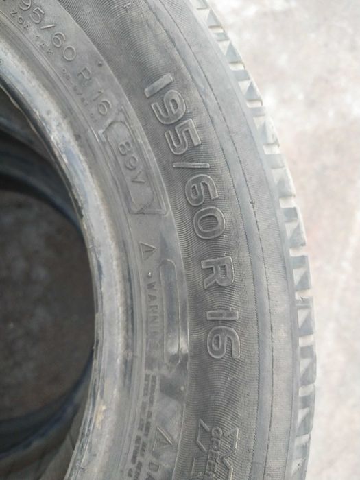 Покрышка бу сатам  R15.R16