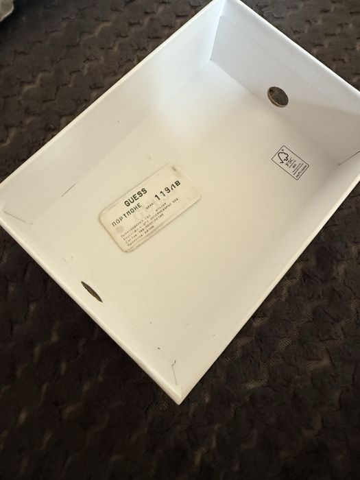 Дамско портмоне Guess