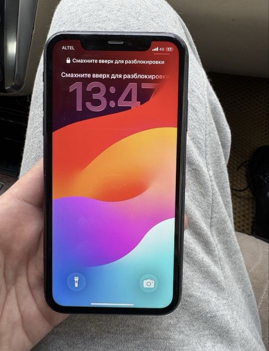 Айфон 11 64гб таза