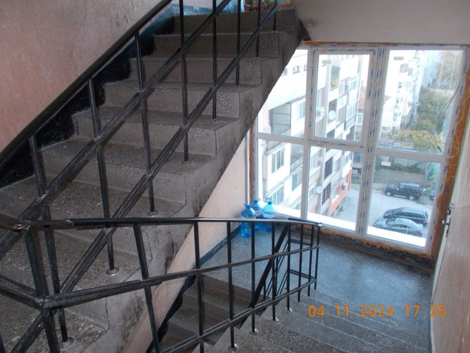 Продава се Четиристаен апартамент в Силистра, Митница - 93 кв.м за 769 €/кв.м - Снимка #19