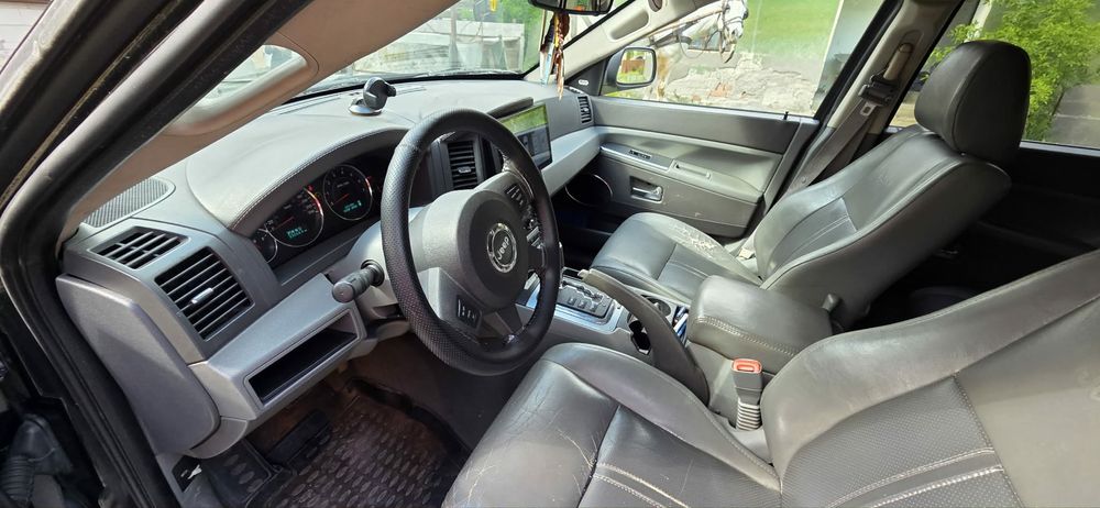 Jeep cherokee
