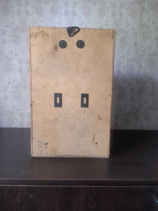 Часы настенные Янтарь советские