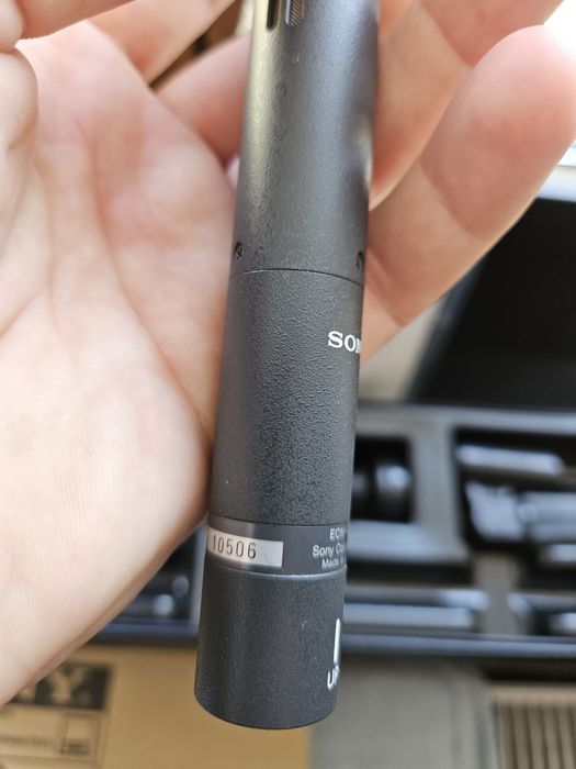 Microfon shotgun Sony ECM-678