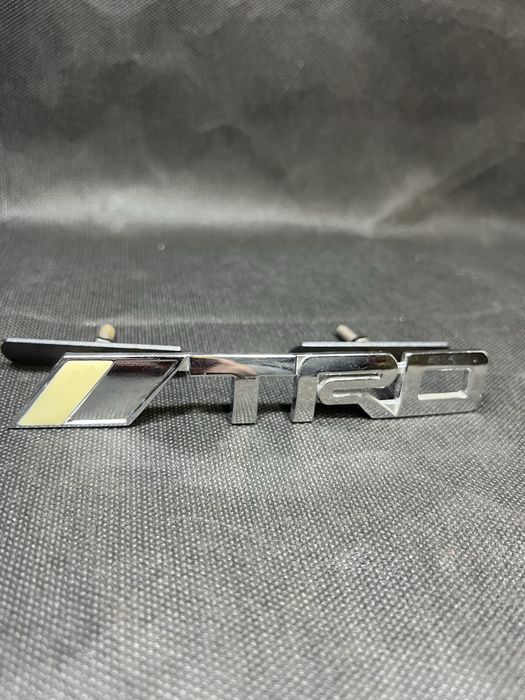 Значки лейбы