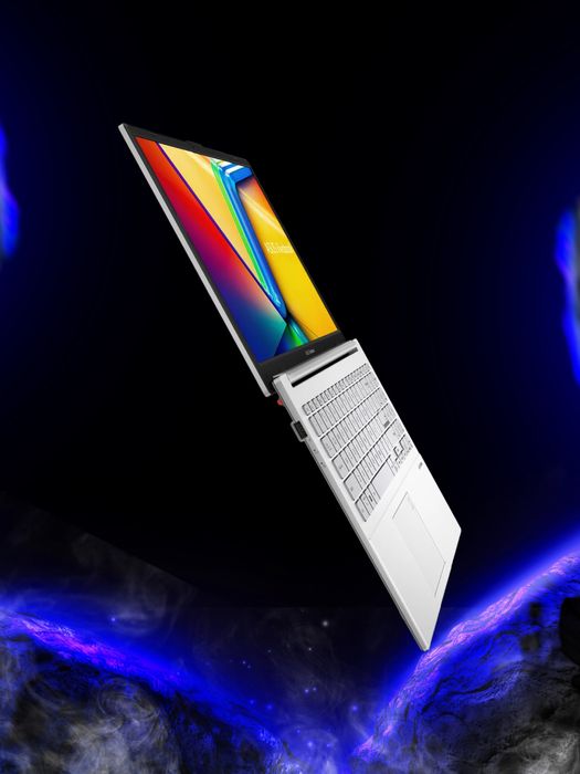 Asus Vivobook 16, i5-13420H, RTX 3050 4GB, 16/ 512 GB,16.0 WUXGA 144HZ