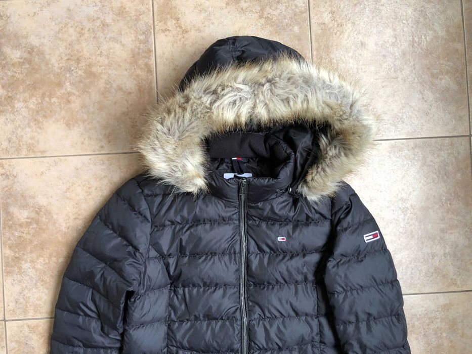 Tommy Hilfiger дамско яке пух L